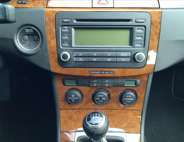 Volkswagen Passat 10