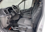 Ford Transit Custom 13