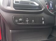 Hyundai i30 14