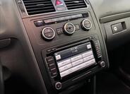 Volkswagen Touran 7