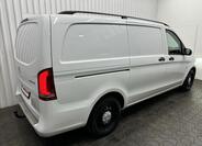 Mercedes-Benz Vito 8