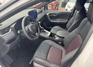 Toyota RAV4 10