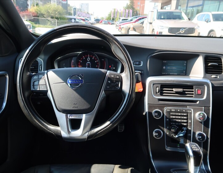 Volvo S60 14