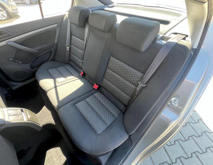 Škoda Octavia 13