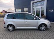 Volkswagen Touran 9
