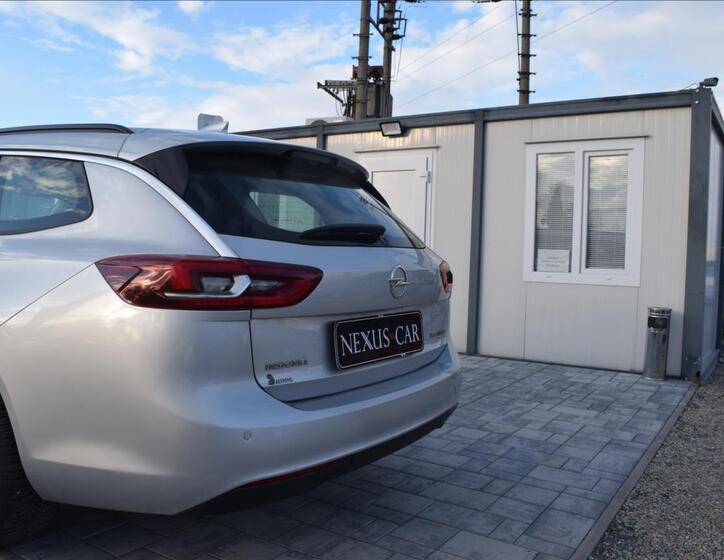 Opel Insignia 12