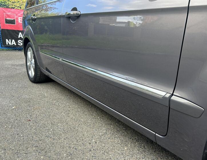 Ford Galaxy 26