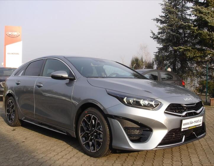 KIA ProCeed 1