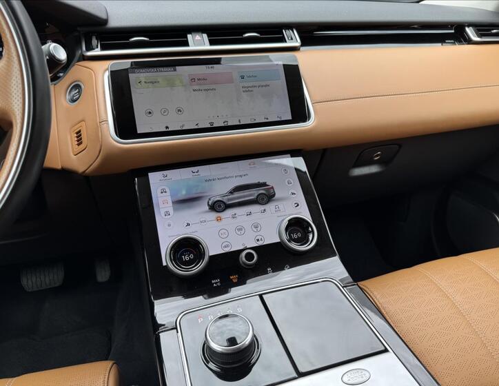 Land Rover Range Rover Velar 12