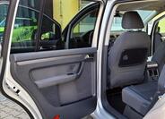 Volkswagen Touran 16