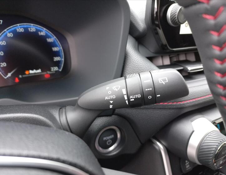 Toyota RAV4 21