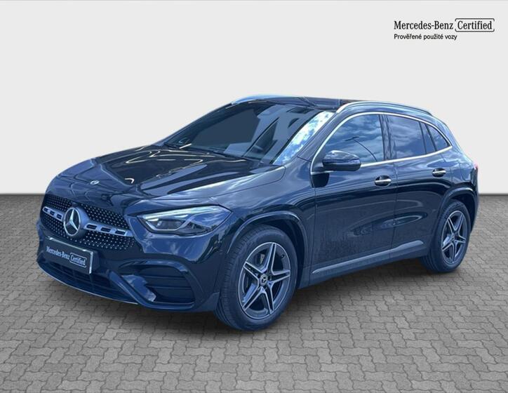 Mercedes-Benz GLA 1