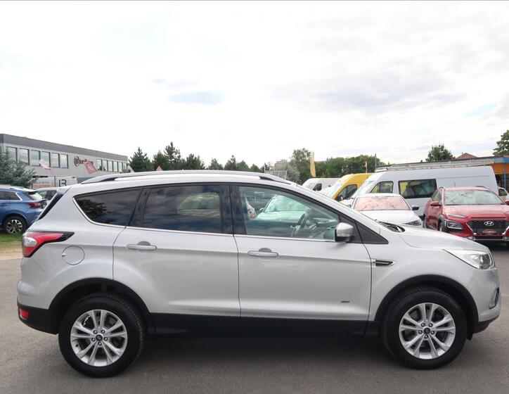 Ford Kuga 4
