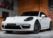 Porsche Panamera 4