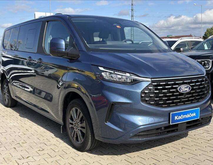 Ford Tourneo Custom 7