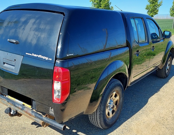 Nissan Navara 2