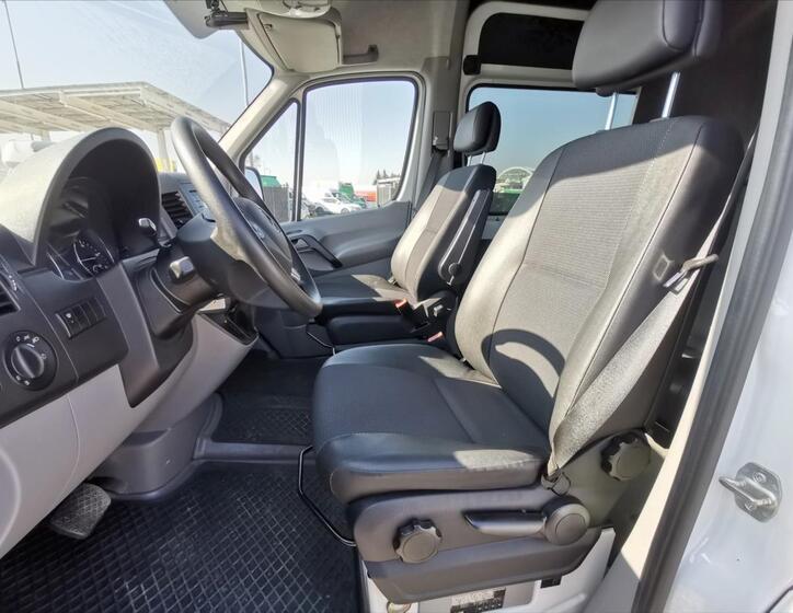 Mercedes-Benz Sprinter 5
