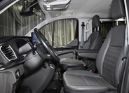 Ford Tourneo Custom 8