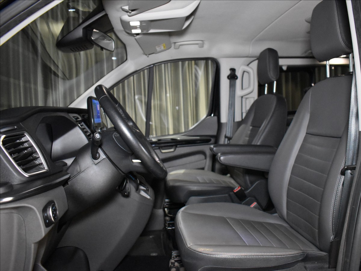 Ford Tourneo Custom