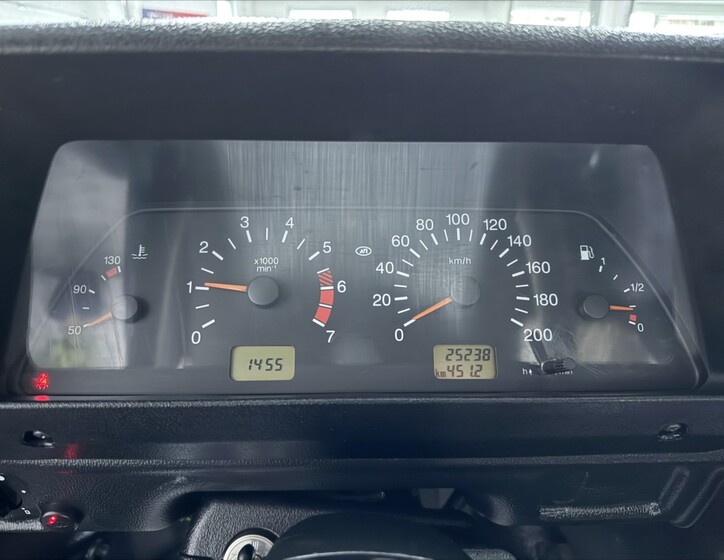 Lada Niva 8