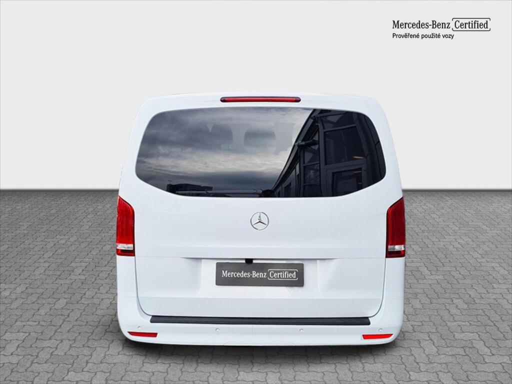 Mercedes-Benz Vito 4