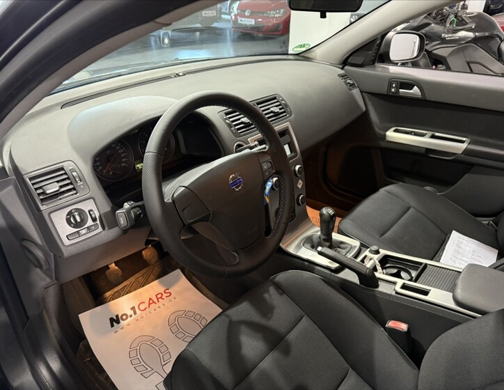 Volvo V50 7