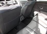 Renault Fluence 14