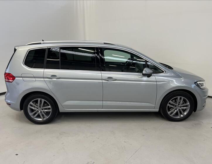 Volkswagen Touran 3