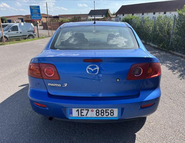 Mazda 3 7