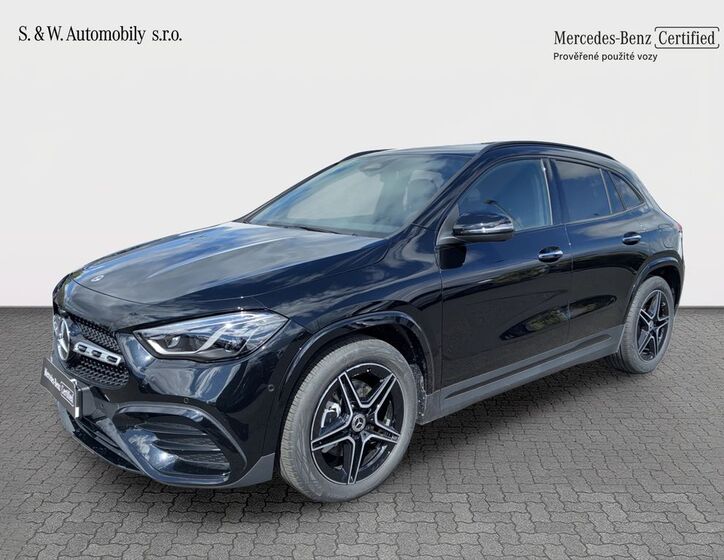 Mercedes-Benz GLA 1