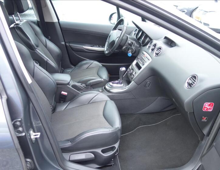Peugeot 308 12