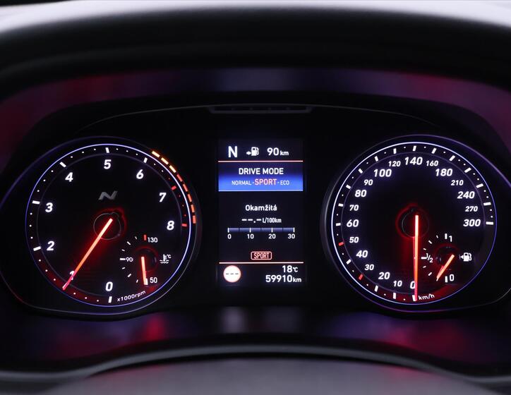 Hyundai i30 21