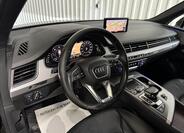 Audi Q7 16