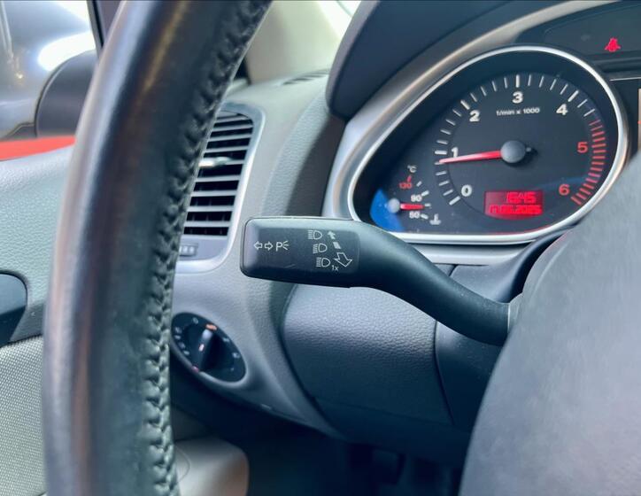 Audi Q7 22