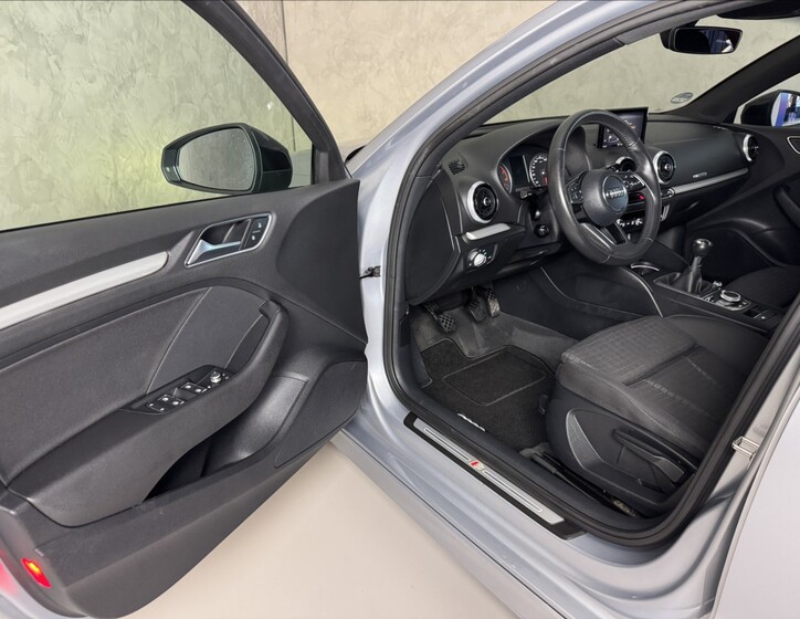 Audi A3 21