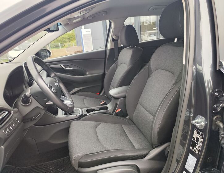 Hyundai i30 14