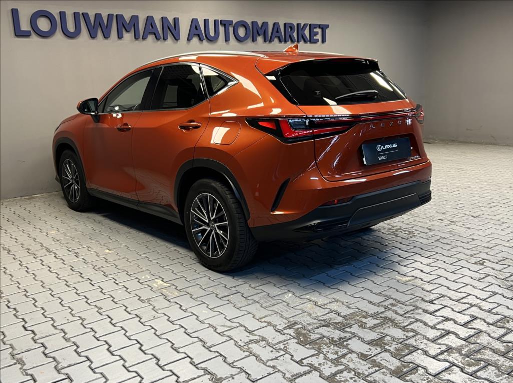 Lexus NX 450h plus