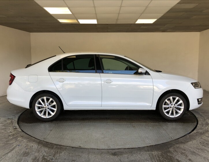 Škoda Rapid 8