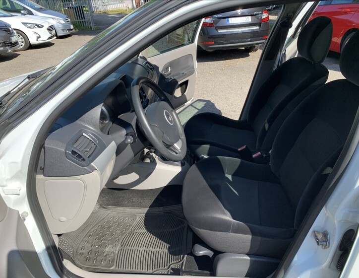 Renault Thalia 13