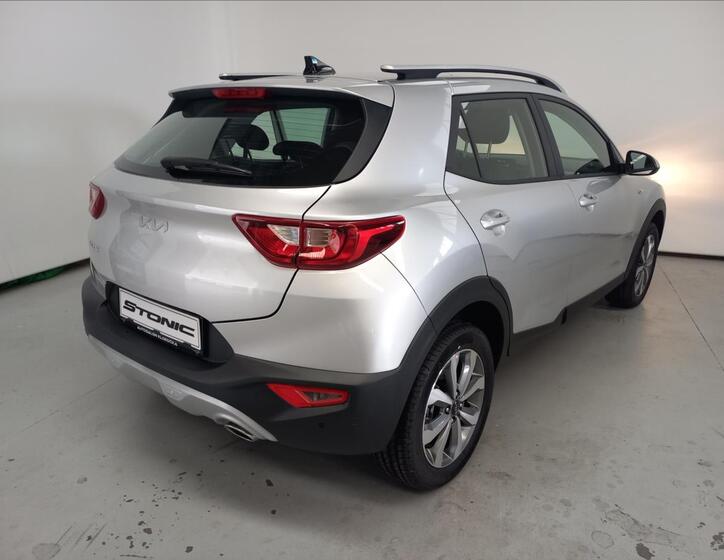 KIA Stonic 3