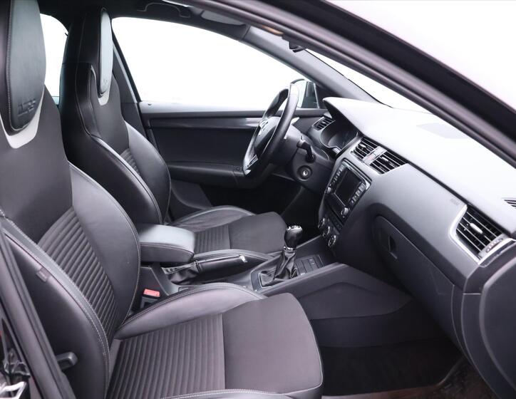 Škoda Octavia 13