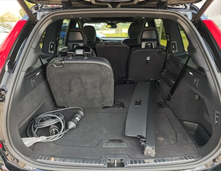 Volvo XC90 10
