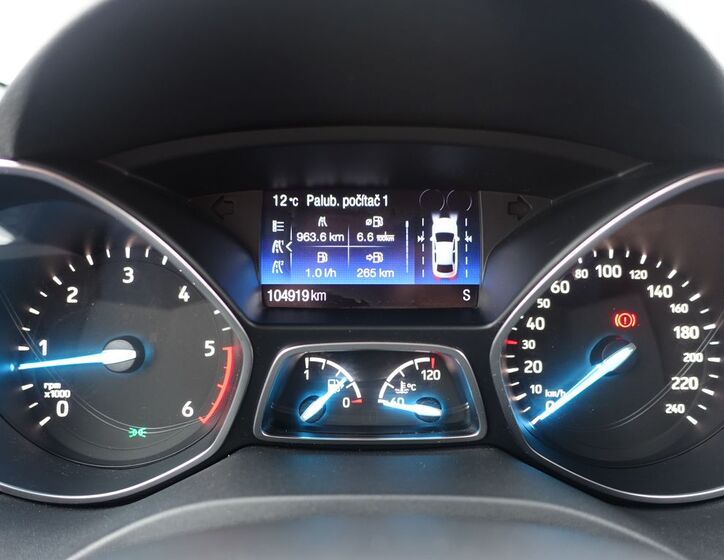 Ford Kuga 10