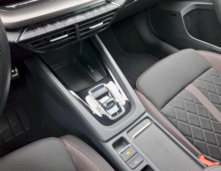Škoda Octavia 16