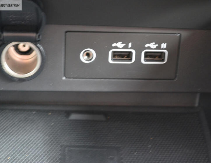 Renault Clio 23