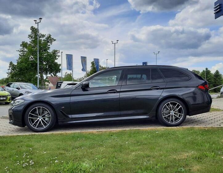 BMW Řada 5 4