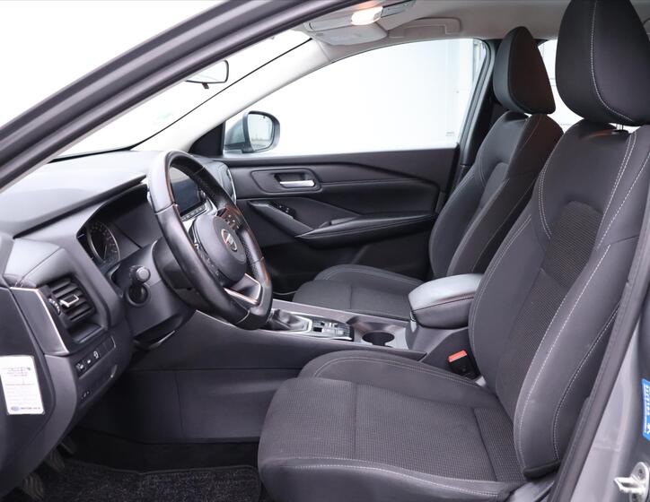 Nissan Qashqai 12