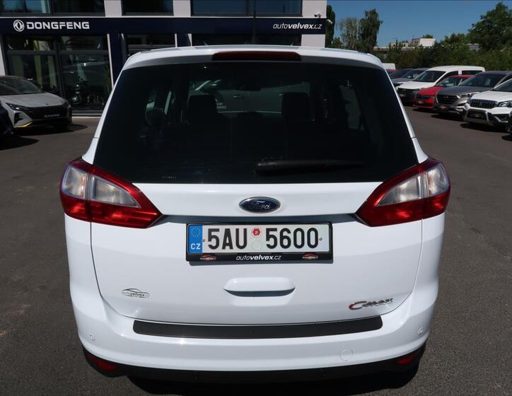 Ford Grand C-MAX 8
