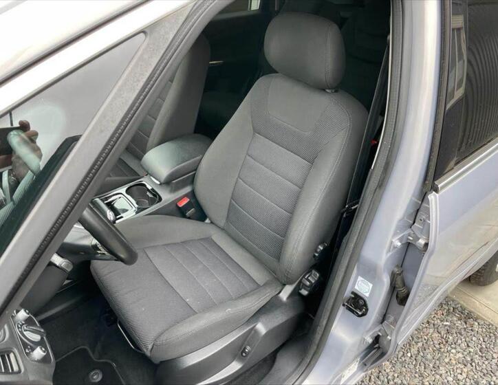 Ford S-MAX 14