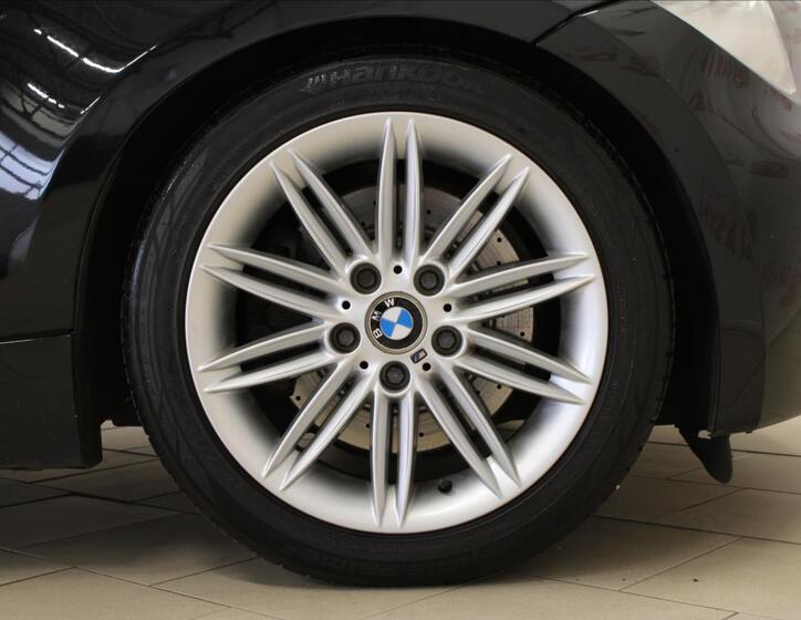 BMW Řada 1 30